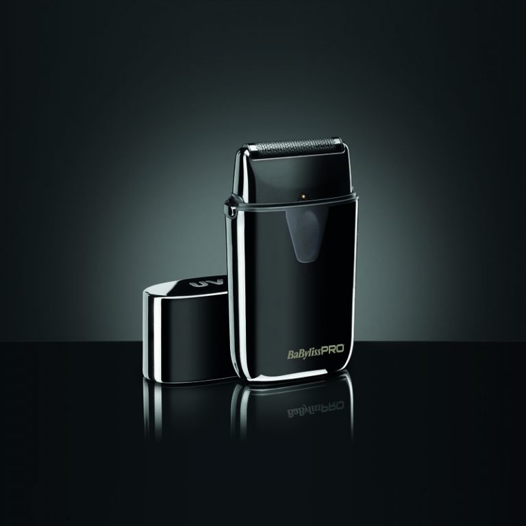 Afeitadora Babyliss doble Lámina Con Desinfección por UV