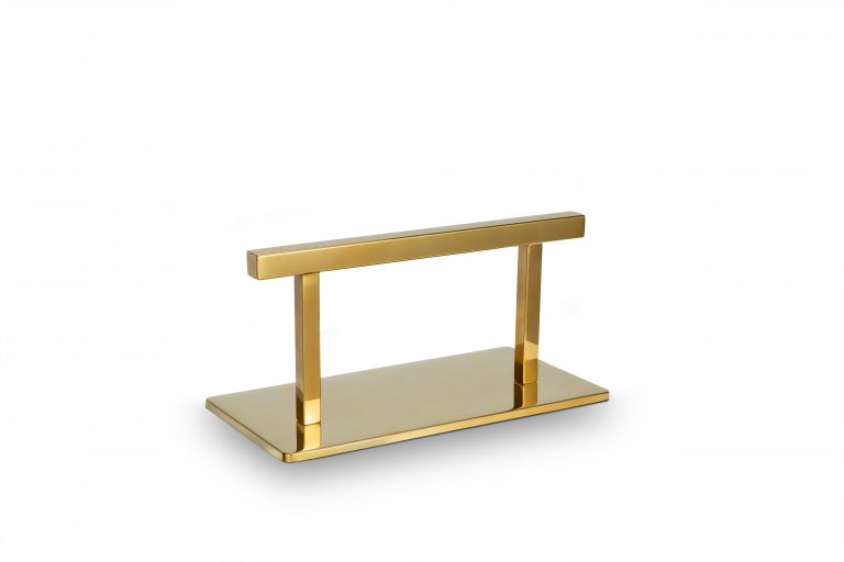 Reposapies apoyapies Peluquería Gan oro