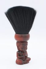 Cepillo Quitapelos Madera Buda